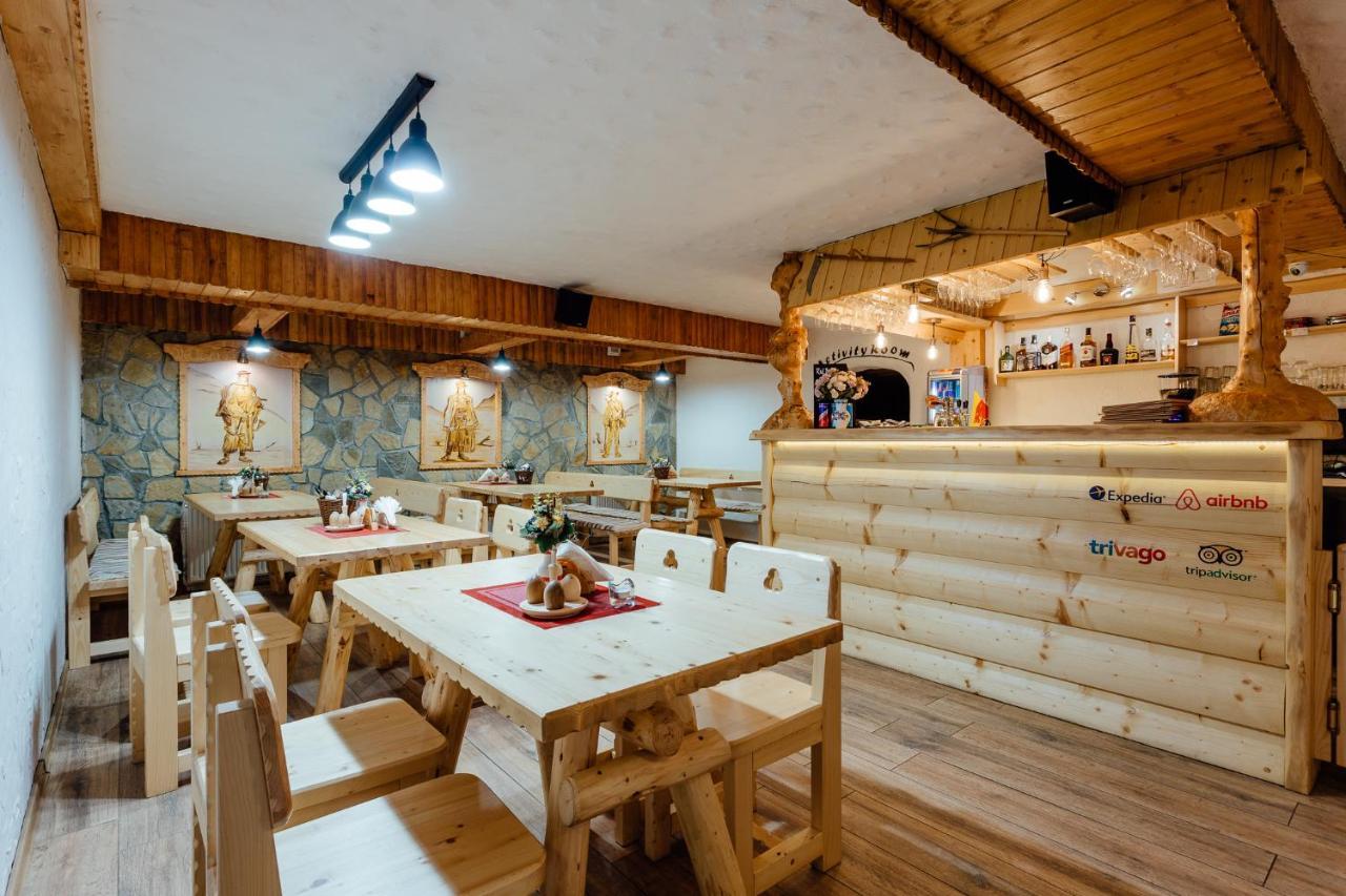 Janosikova Valaska Hills Apartments Terhely Kültér fotó